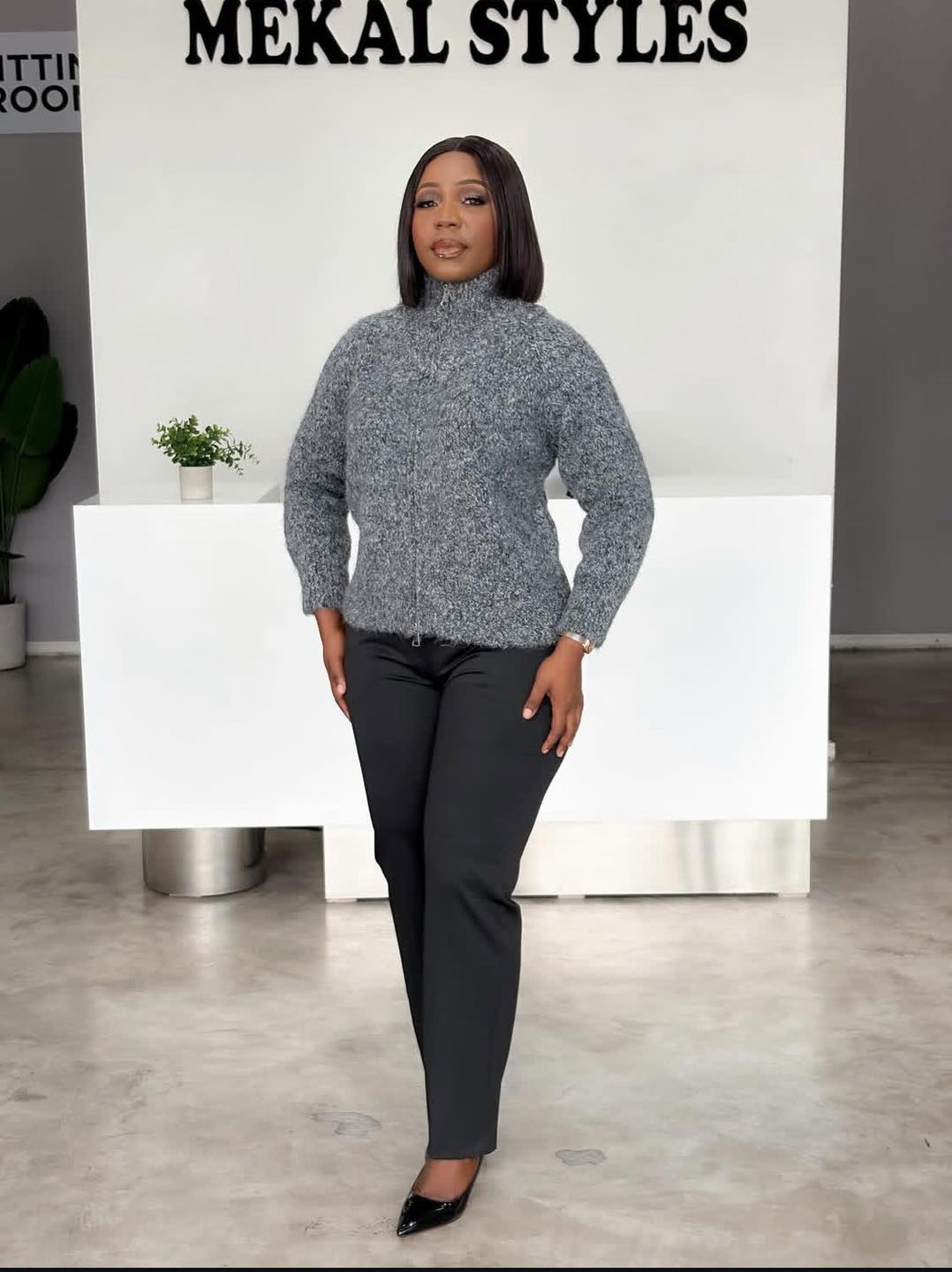659710564_1554263416706489_8901946046547056357_n Dark Grey ZipUp Sweaters - Image 2